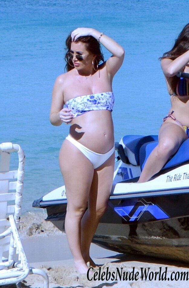 Lauryn Goodman Bikini 120029