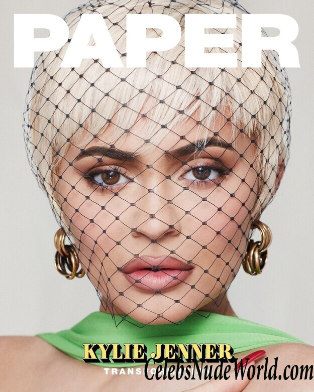 Kylie Jenner Sexy 120043