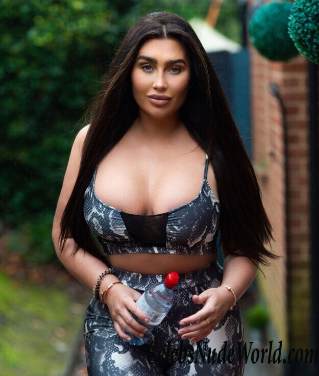 Lauren Goodger Sexy 120119