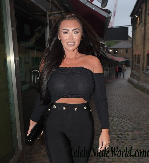 Lauren Goodger Sexy 120141