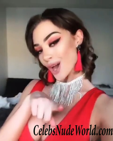 Kristen Hancher Sexy 120331