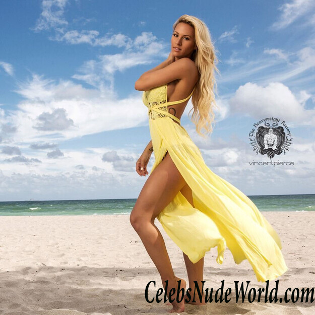 Kindly Myers Nude 120378