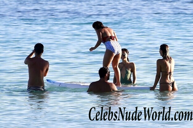 Kristina Mendonca Sexy 120609