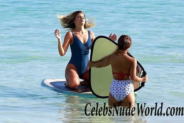 Kristina Mendonca Sexy 120631