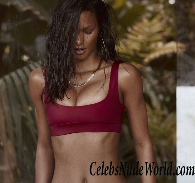 Lais Ribeiro Bikini 120930