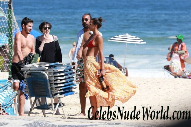 Lais Ribeiro Bikini 120986