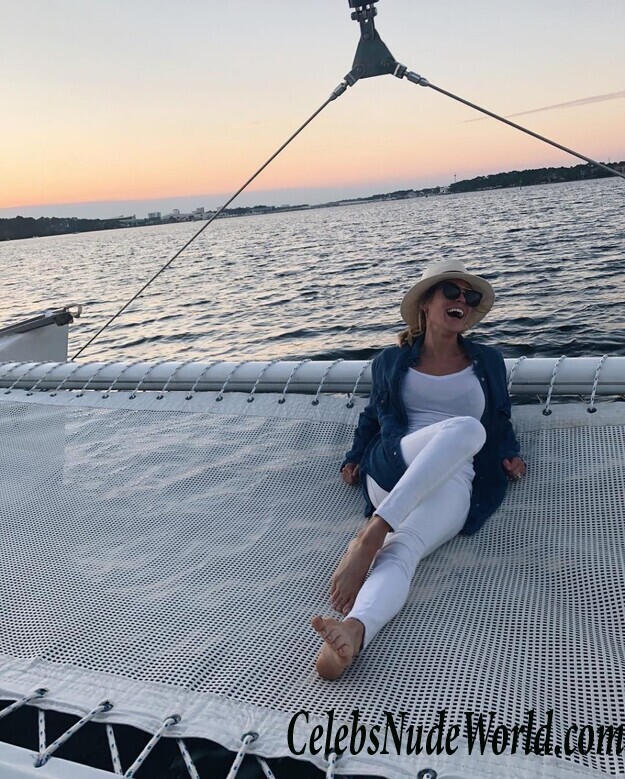 Kristin Cavallari Sexy 121190