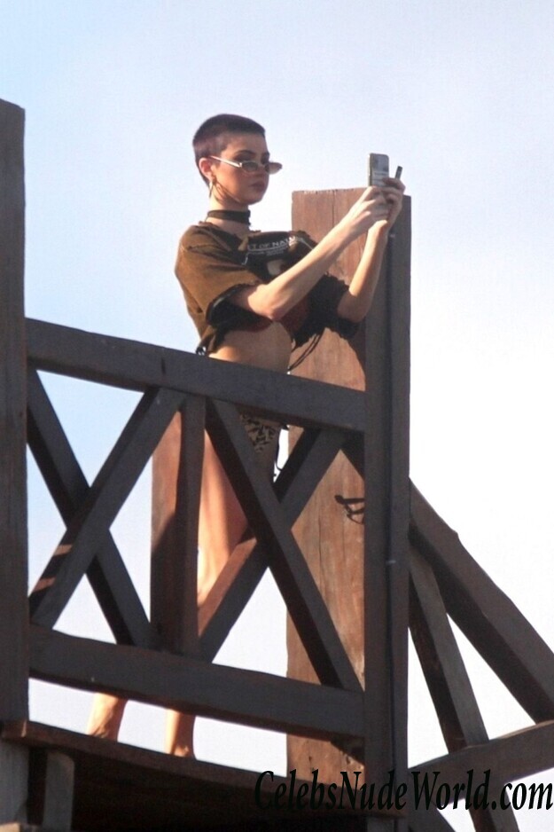 Kristen Hancher Hot 121240