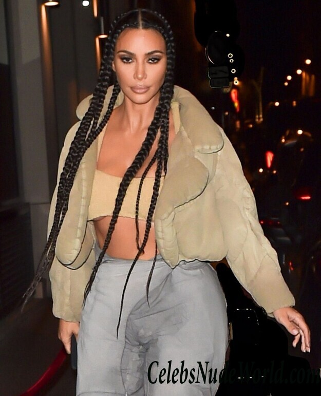 Kim Kardashian Hot 121376