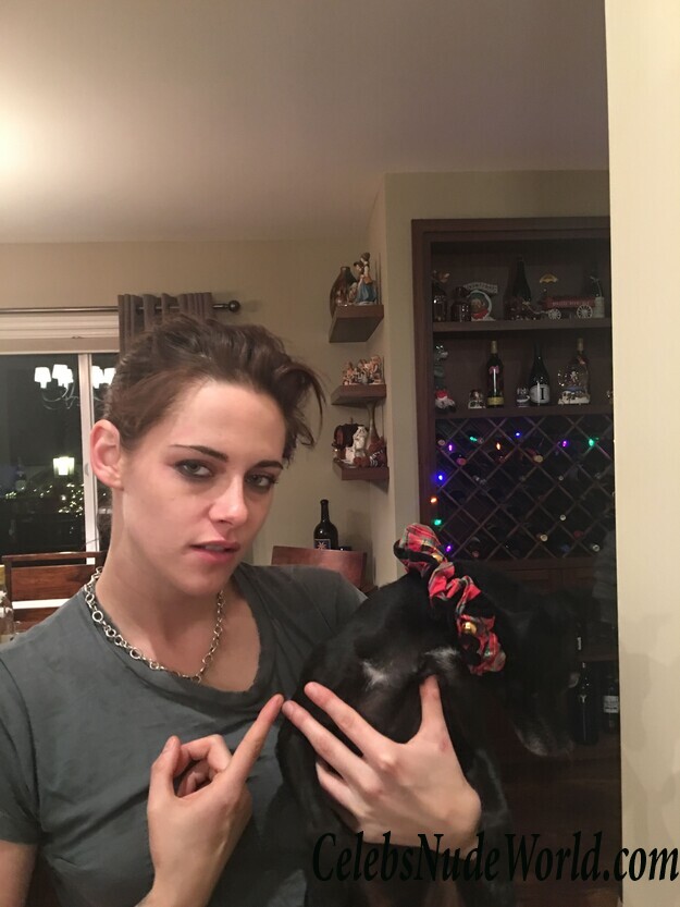 Kristen Stewart LEAKS 121428