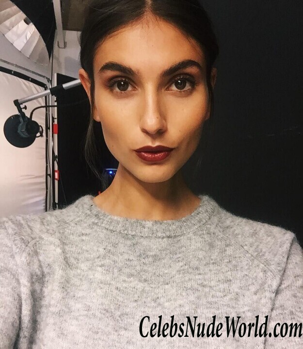 Laura Lundsgaard Hot 121748