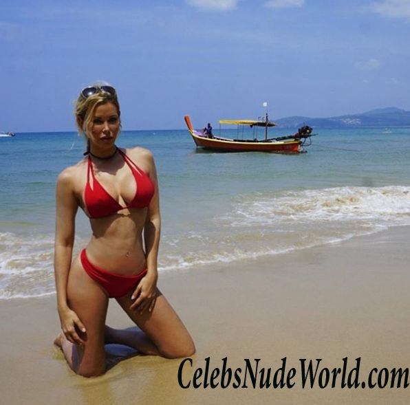 Kennedy Summers Nude 121788