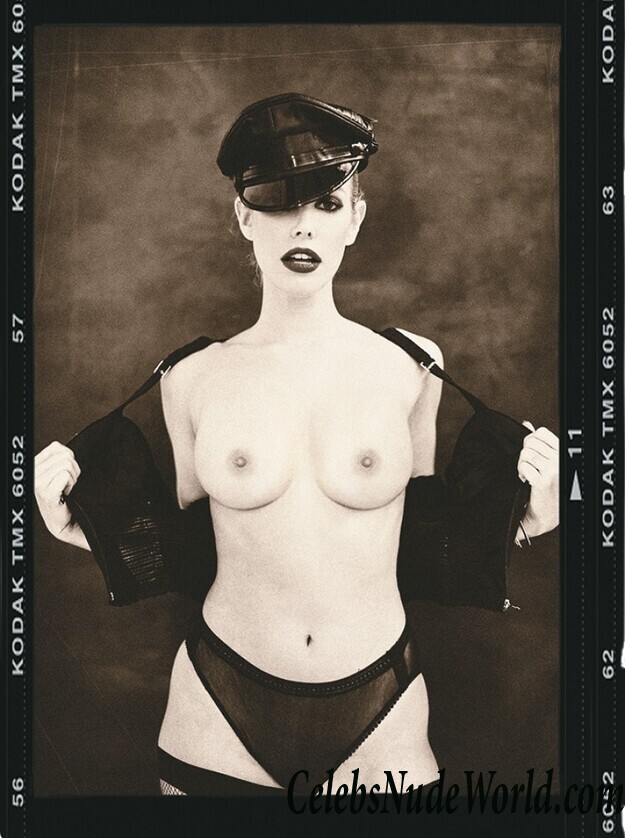 Kennedy Summers Nude 121796