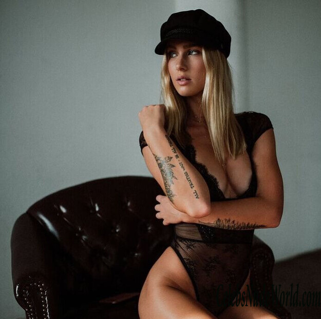 Maggie Keating Erotic 122239