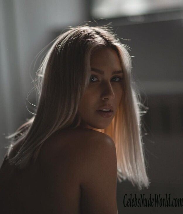 Maggie Keating Erotic 122246