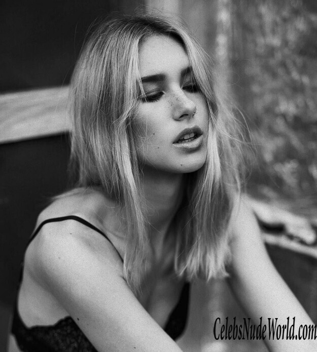 Maggie Keating Erotic 122292