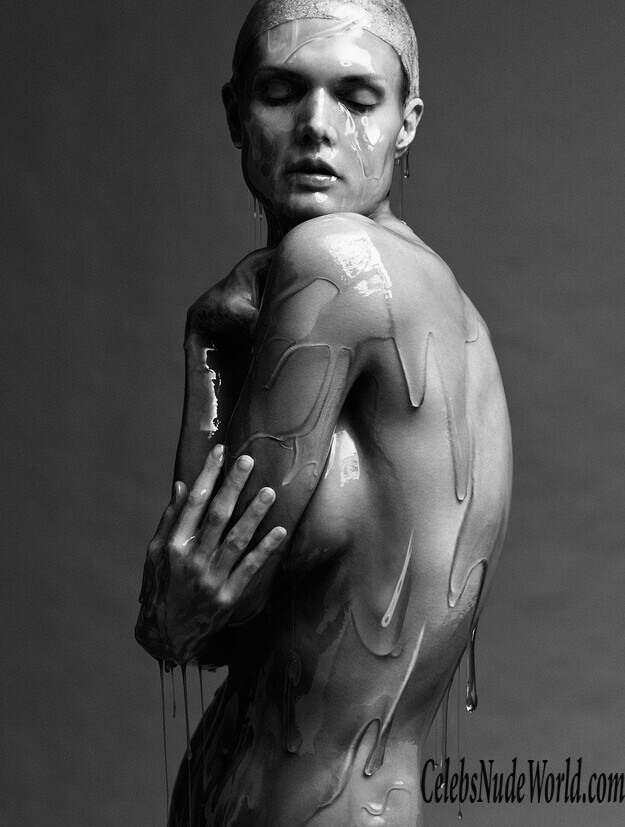 Naked Photos of Malgosia Bela 122449