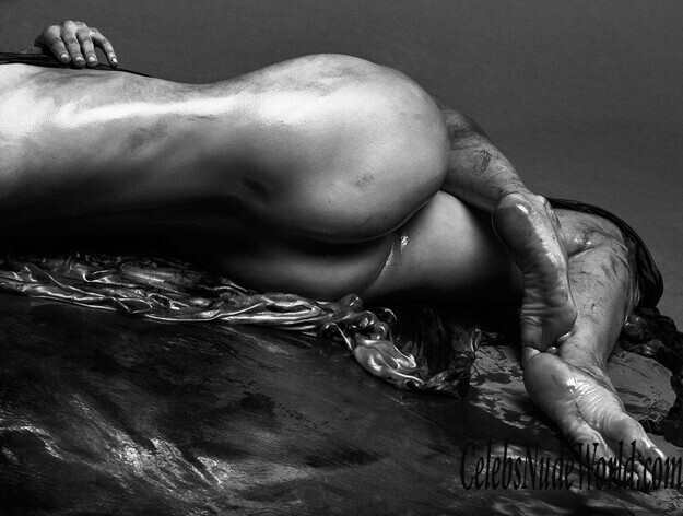 Naked Photos of Malgosia Bela 122456