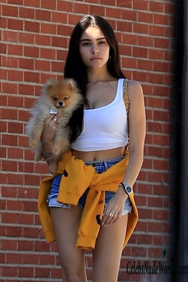 Madison Beer Cleavage 122630
