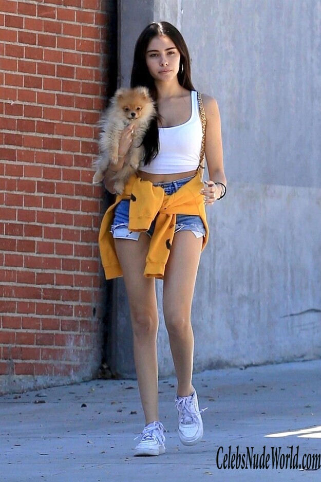 Madison Beer Cleavage 122632