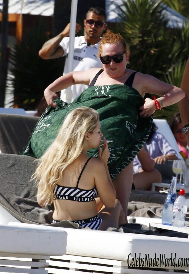 Lottie Moss Sexy 122721