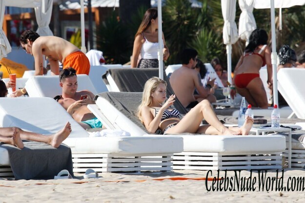 Lottie Moss Sexy 122730