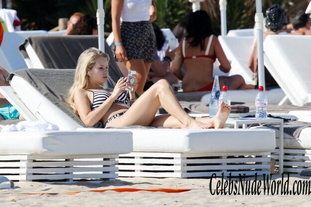 Lottie Moss Sexy 122731