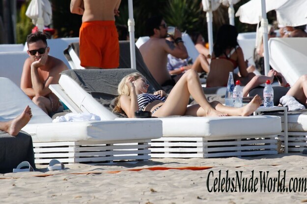 Lottie Moss Sexy 122733