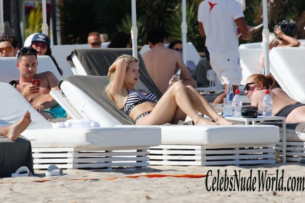 Lottie Moss Sexy 122760