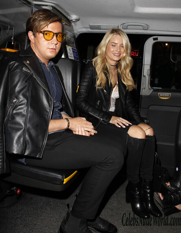 Lottie Moss Sexy 122781