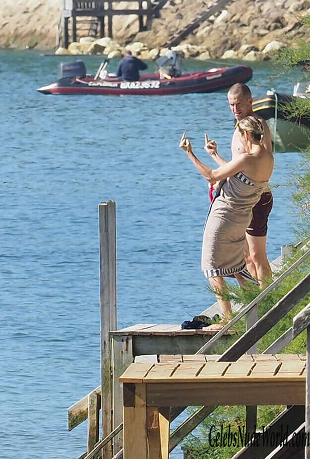 Marion Cotillard Nude 122803