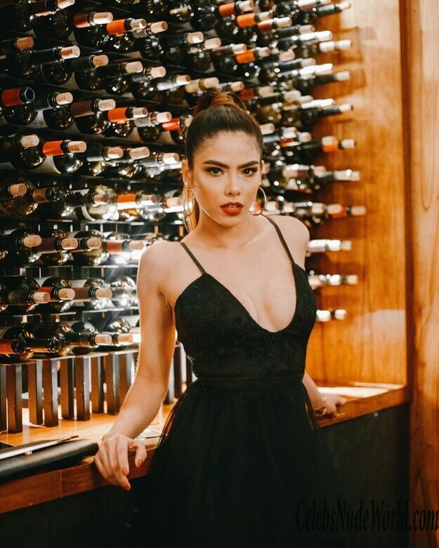 Melanie Bello Vallejos Sexy 122864