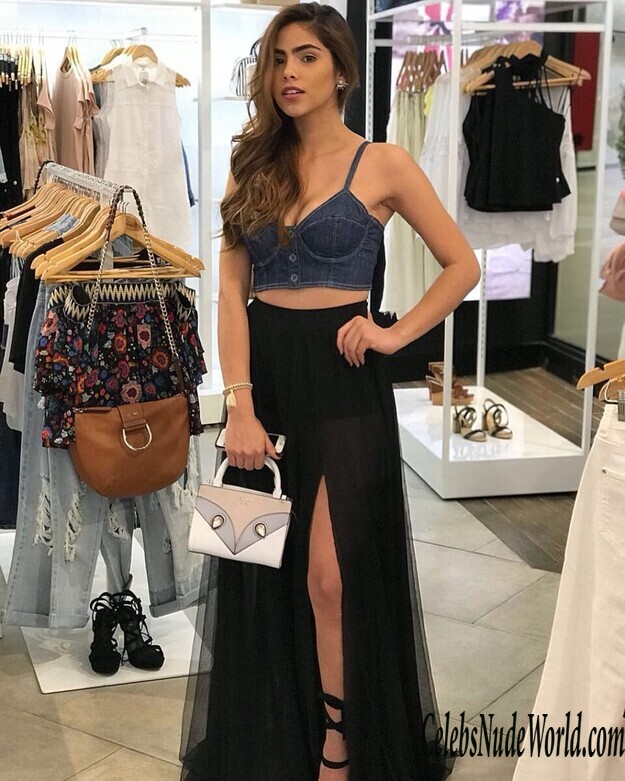 Melanie Bello Vallejos Sexy 122866