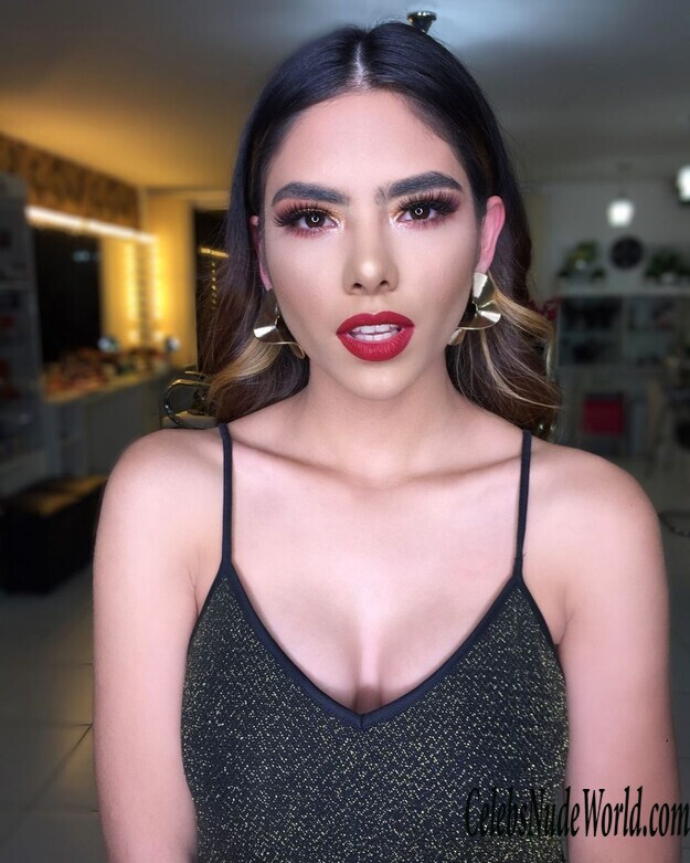 Melanie Bello Vallejos Sexy 122869