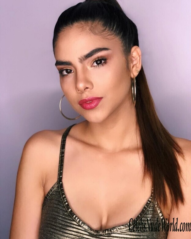 Melanie Bello Vallejos Sexy 122903