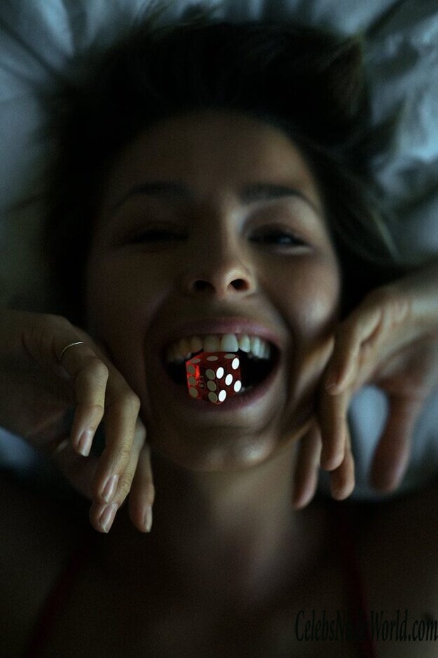 Marisa Papen Sexy 123714