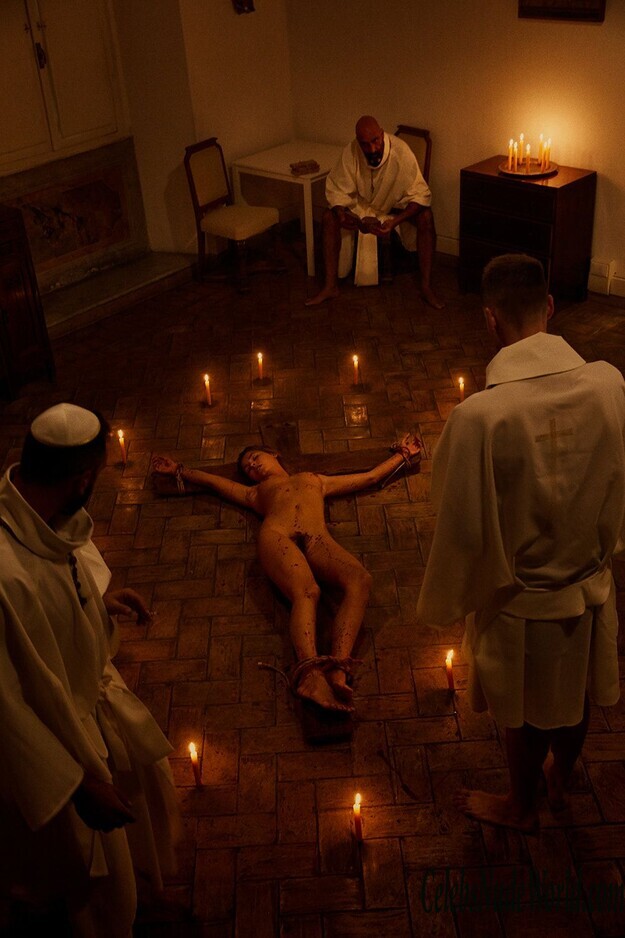 Marisa Papen Naked 123785