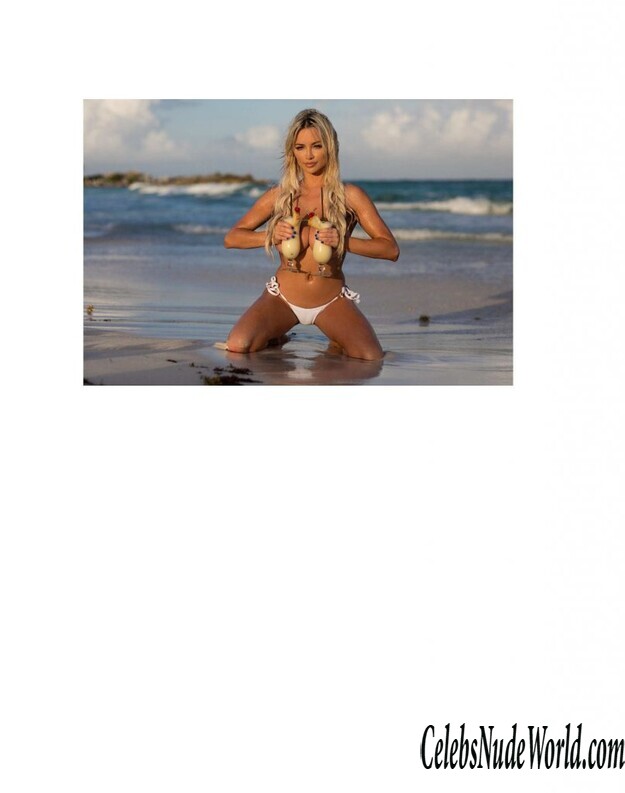 Lindsey Pelas Nude 124103