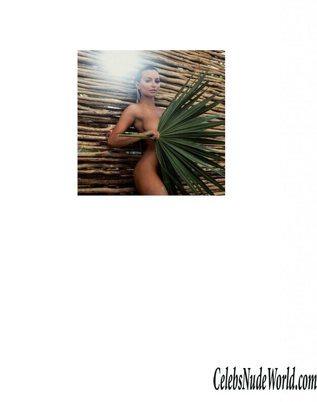 Lindsey Pelas Nude 124112