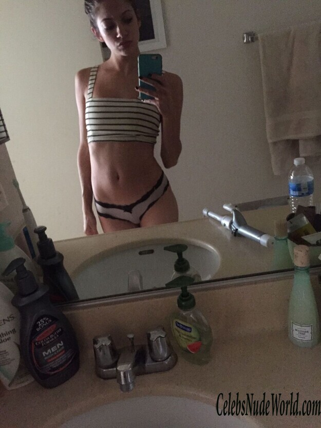 Mia Serafino Leaked 124155