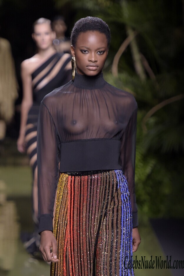 See Through Photos of Mayowa Nicholas 124227