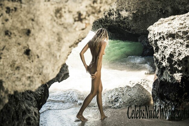 Maddy Relph Nude 124387