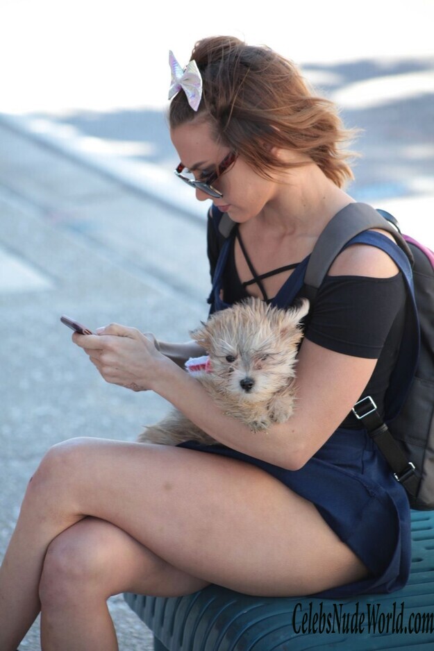 Maria Jade Upskirt 124660