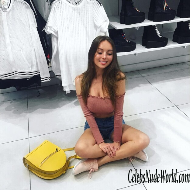 Megan Frey Bikini 125323