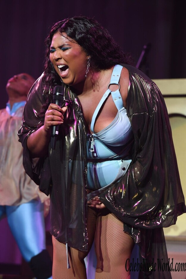 Lizzo Sexy 126037