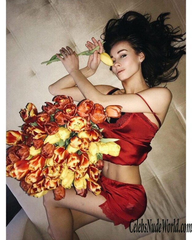 Mariya Tabak Nude 126957