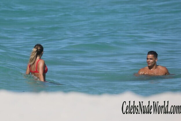 Maddy Burciaga Bikini 127212