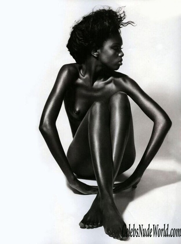 Leomie Anderson Naked 127273