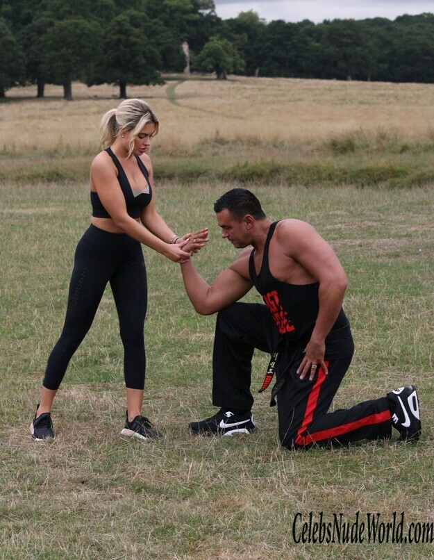 Megan Barton Hanson Sexy 127378