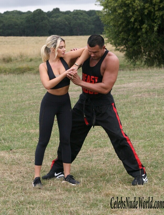 Megan Barton Hanson Sexy 127382